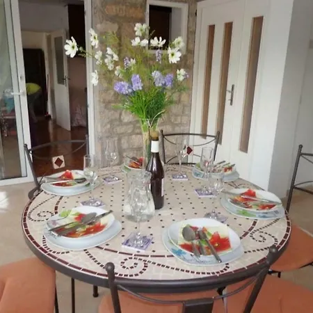 Holiday 16850 Holiday home