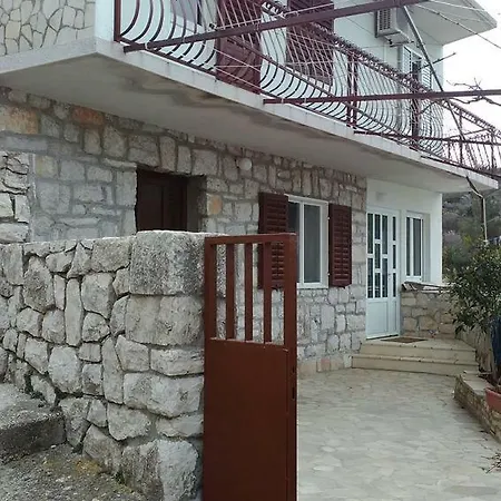 Holiday 16850 Veliki Drvenik